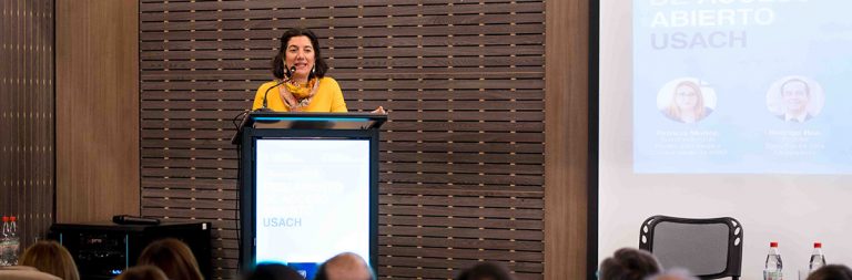 Impulsando el conocimiento: Usach presenta su Reglamento de Acceso Abierto y Gestión de Datos de Investigación