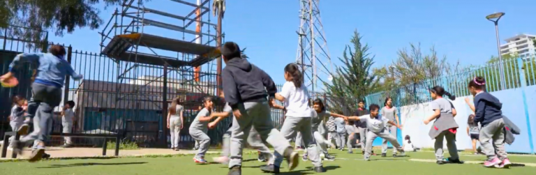 Comunidades escolares avanzan hacia estilos de vida más saludables con iniciativa liderada por la Usach
